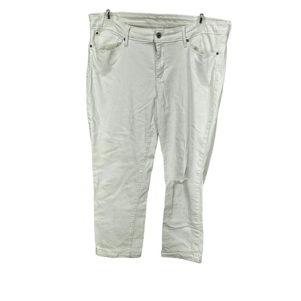 Signature By Levi Women’s White Cropped Ankle Distressed Jeans Size 20W‎